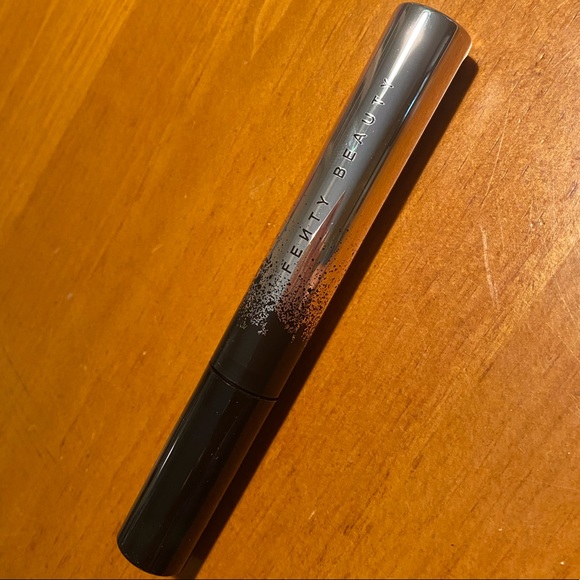 Fenty Beauty Full Frontal Volume Mascara - Picture 5 of 16